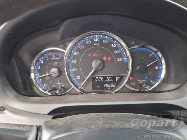 2019 TOYOTA YARIS SEDA 