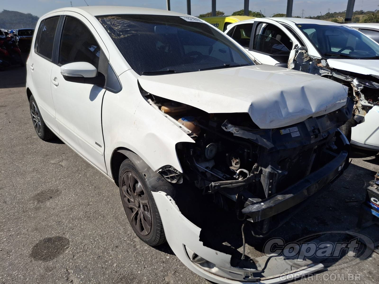 2013 VOLKSWAGEN FOX 1.6 TOTAL FLEX