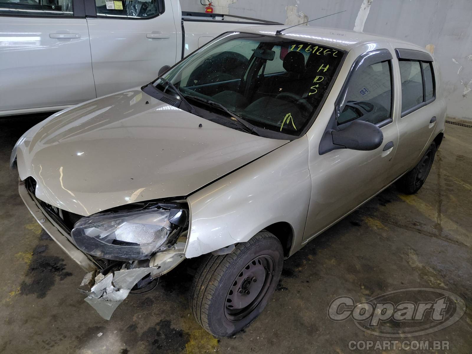 Foto 2: 2015 RENAULT CLIO