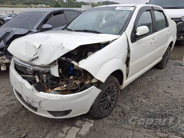 2015 FIAT SIENA 