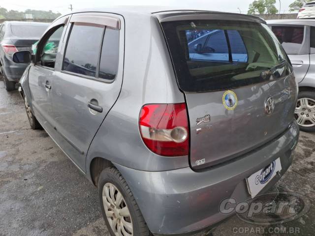 2004 VOLKSWAGEN FOX 