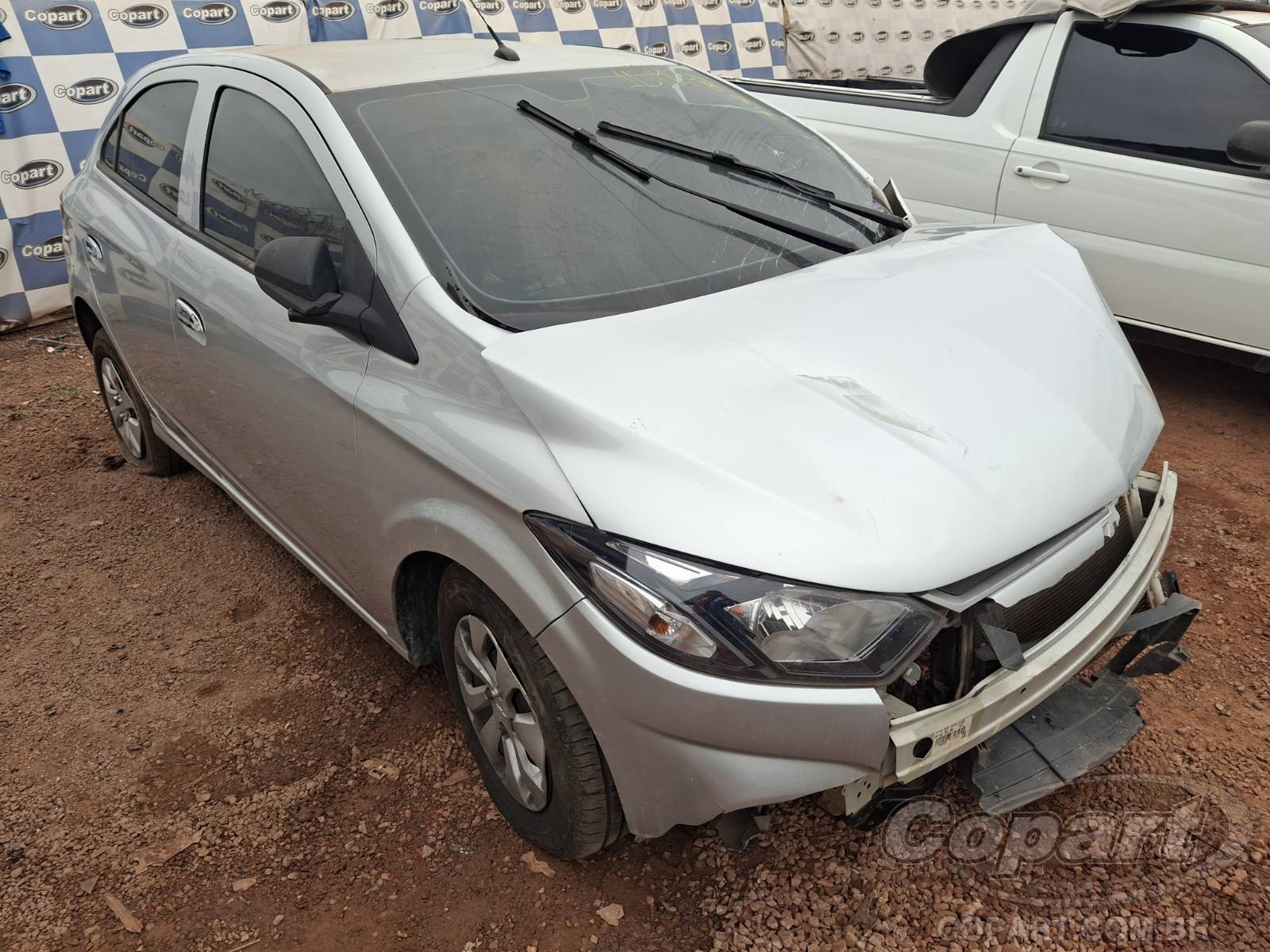 Chevrolet Onix 2020 em leilão