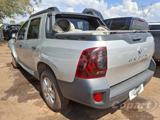 2022 RENAULT DUSTER OROCH 
