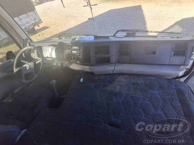 2012 VOLKSWAGEN CONSTELLATION 