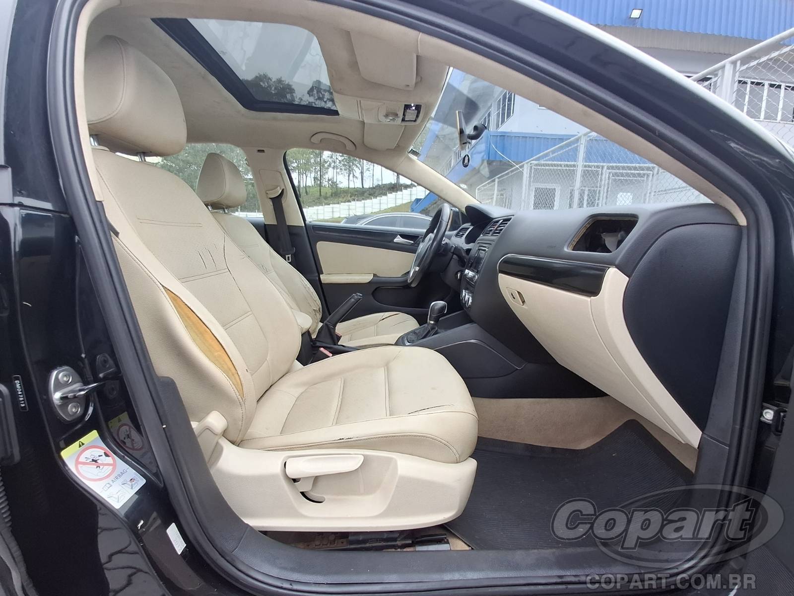 2013 VOLKSWAGEN JETTA — foto 5 de 10