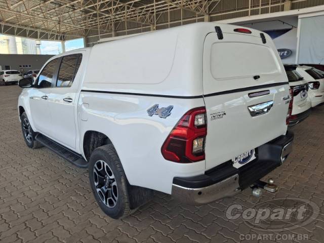2025 TOYOTA HILUX CD 