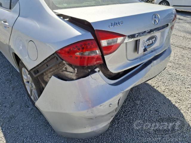 2014 JAC J5 