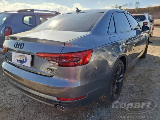 2016 AUDI A4 