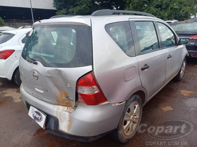 2011 NISSAN LIVINA 