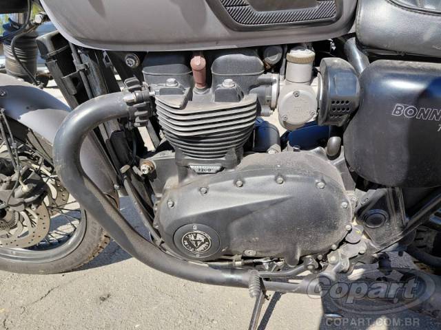 2018 TRIUMPH BONNEVILLE 