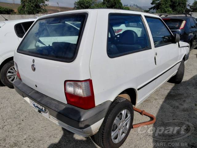 2013 FIAT UNO 