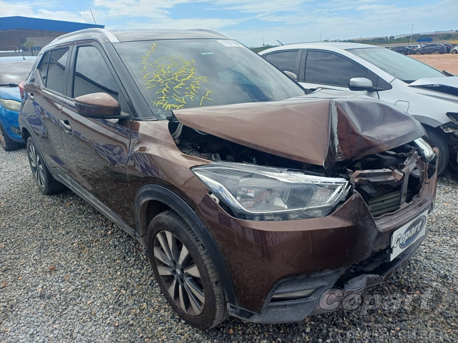 2020 NISSAN KICKS
