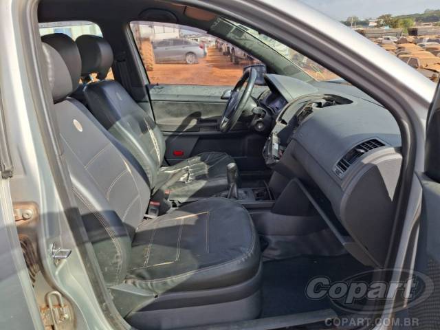 2013 VOLKSWAGEN POLO 