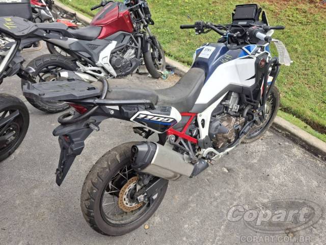 2023 HONDA CRF 1100L 