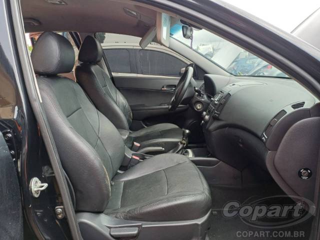 2011 HYUNDAI I30 