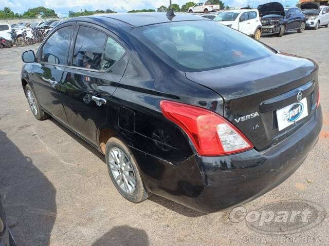 2014 NISSAN VERSA 