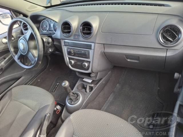 2011 VOLKSWAGEN GOL 