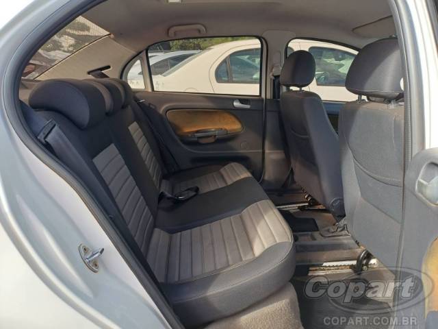 2014 VOLKSWAGEN VOYAGE 