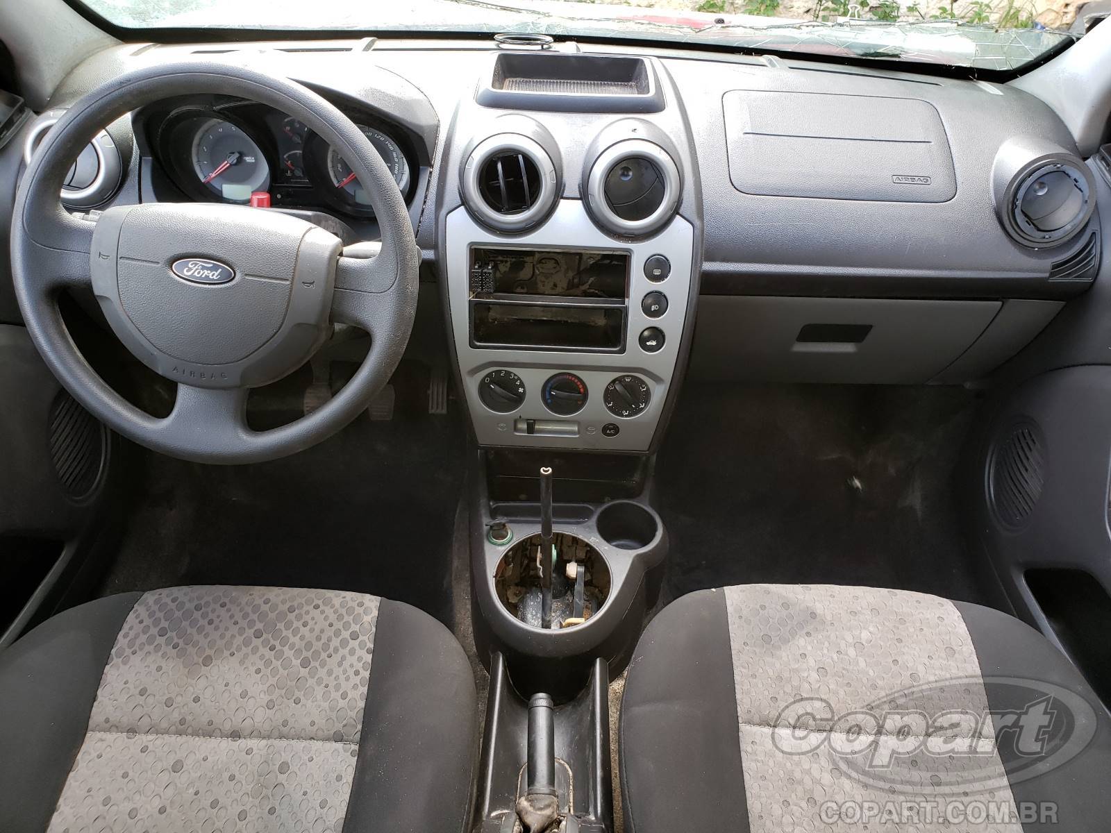 Foto 9 de 11: 2014 FORD FIESTA
