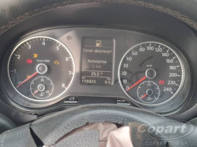 2013 VOLKSWAGEN FOX 
