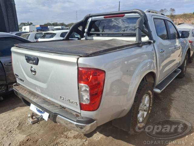 2017 NISSAN FRONTIER CD 