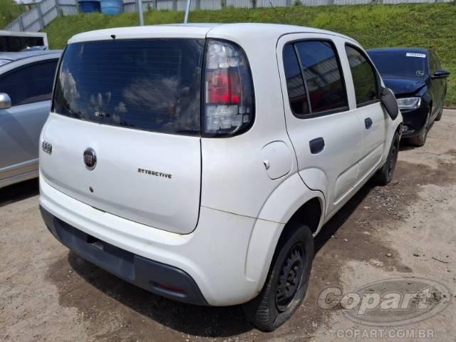 2016 FIAT UNO 