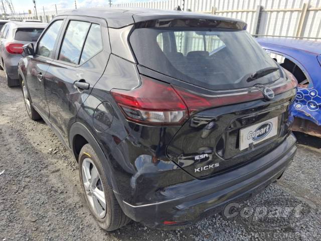 2024 NISSAN KICKS 