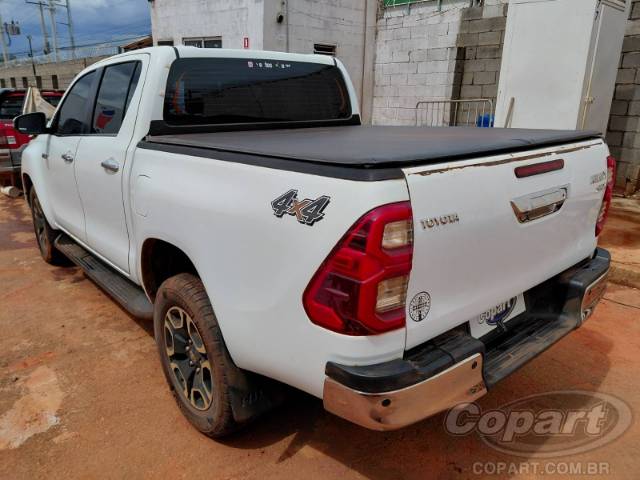 2023 TOYOTA HILUX CD 