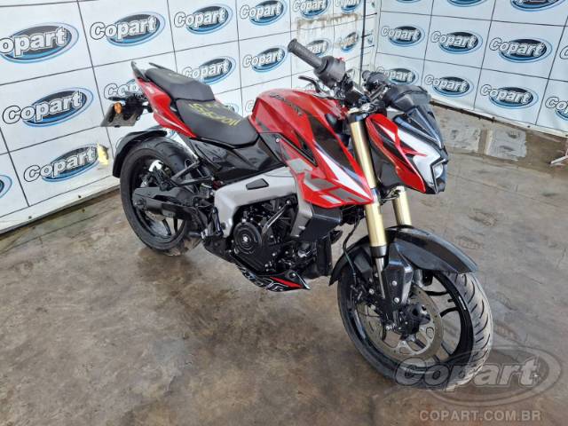 2026 BAJAJ DOMINAR 