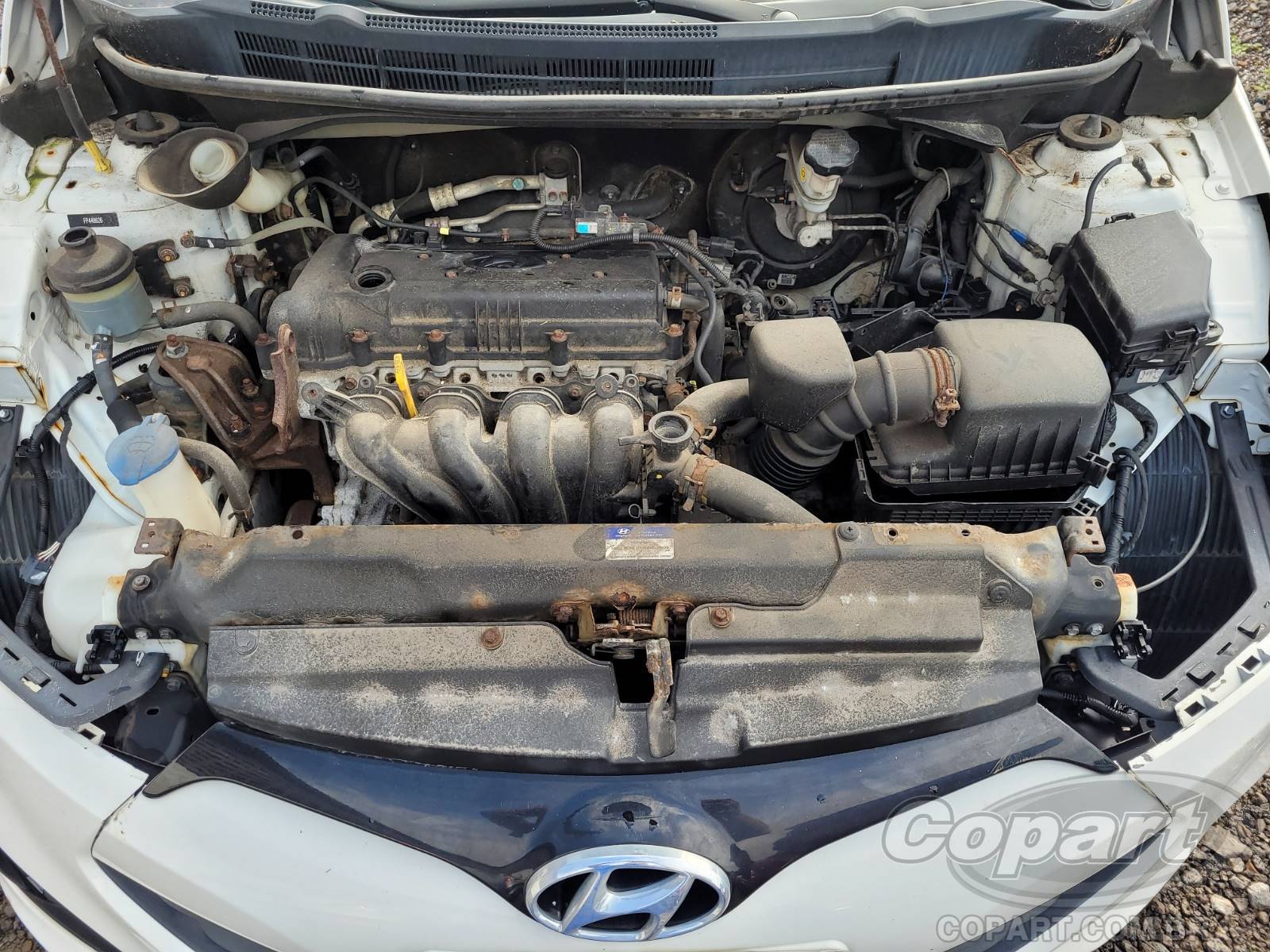 Foto 7 de 10: 2015 HYUNDAI HB20S