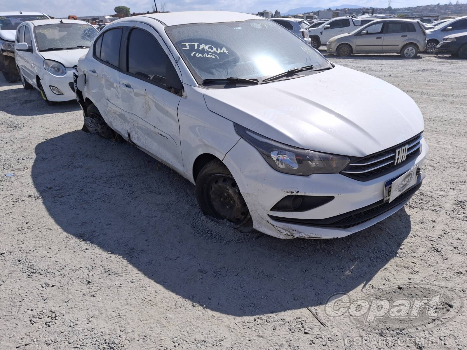 Veículo Fiat Cronos Fiat Cronos Drive 1.0 Firefly 2023 Médio Dano 2023 em leilão