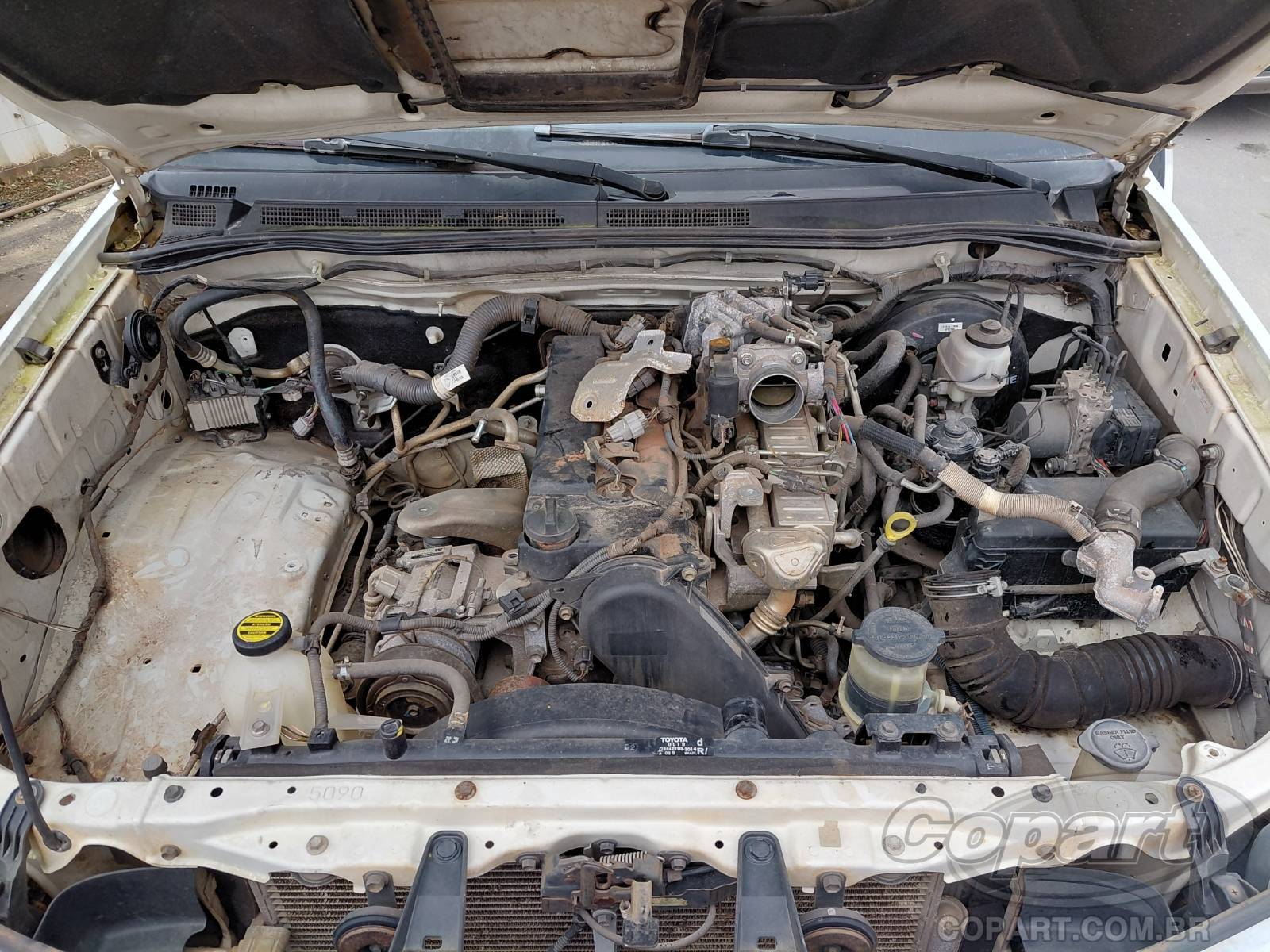 Foto 7 de 10: 2015 TOYOTA HILUX SW4