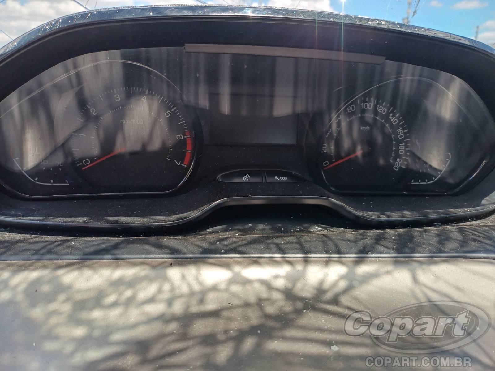 Foto 8 de 11: 2018 PEUGEOT 2008