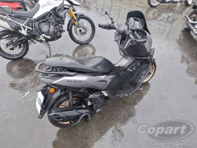 2025 YAMAHA NMAX 