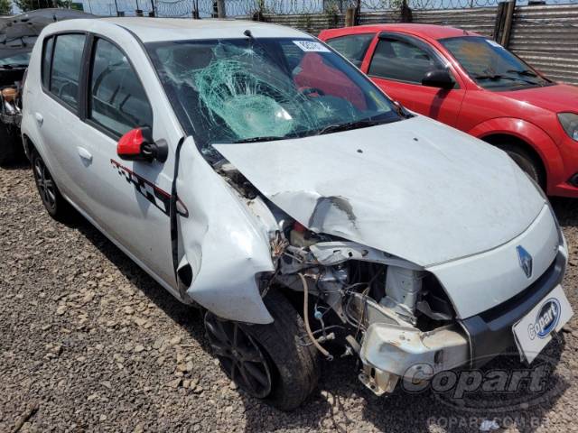 2014 RENAULT SANDERO 