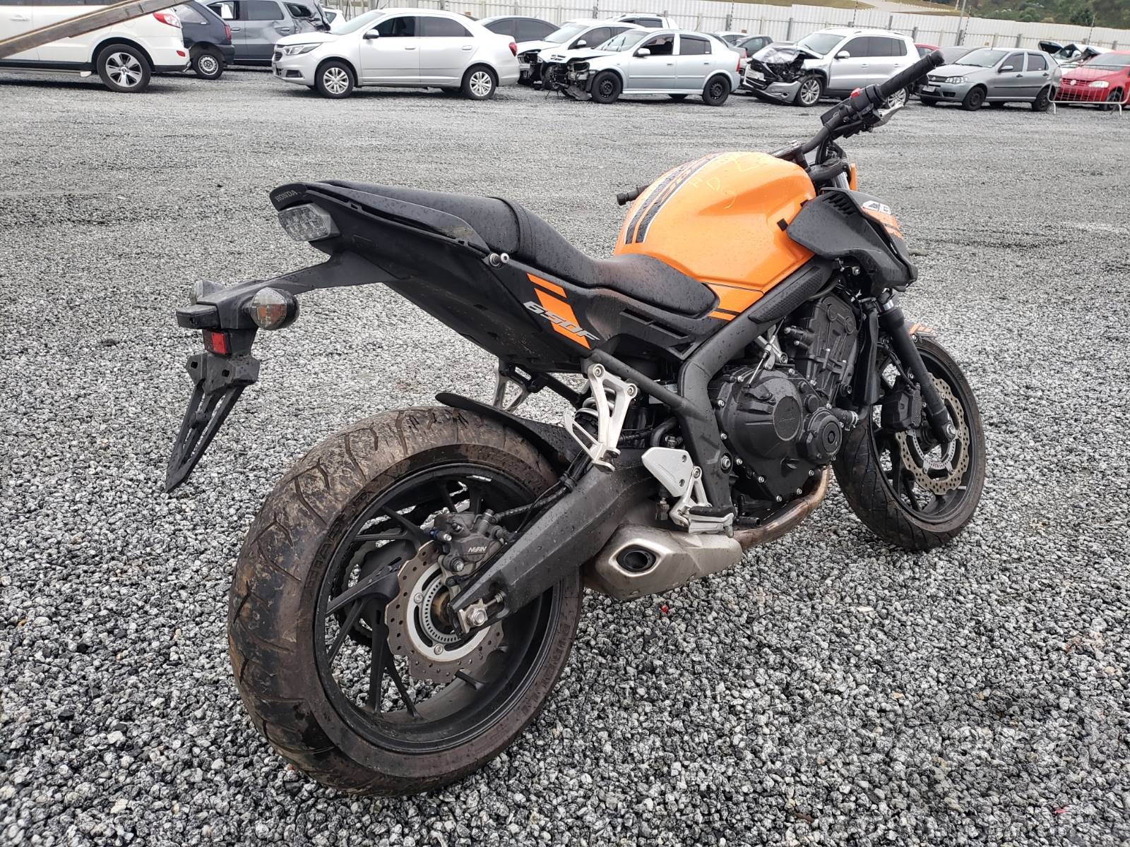 Foto 4: 2019 HONDA CB 650 F