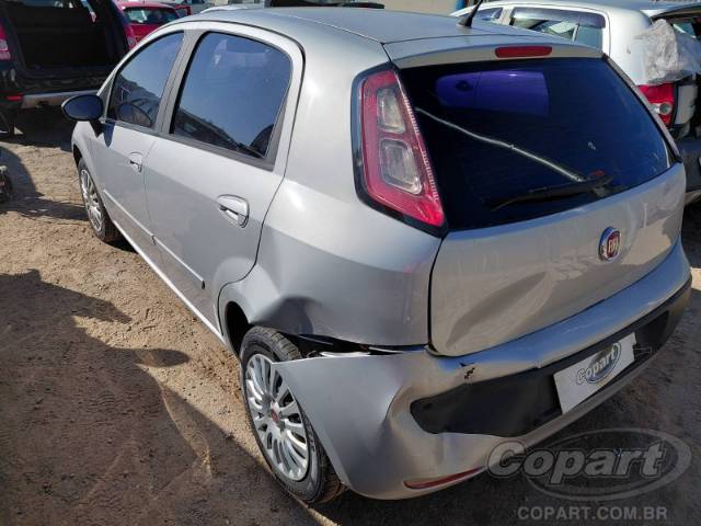 2013 FIAT PUNTO 