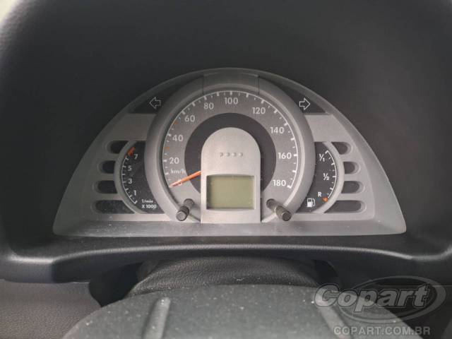 2004 VOLKSWAGEN FOX 