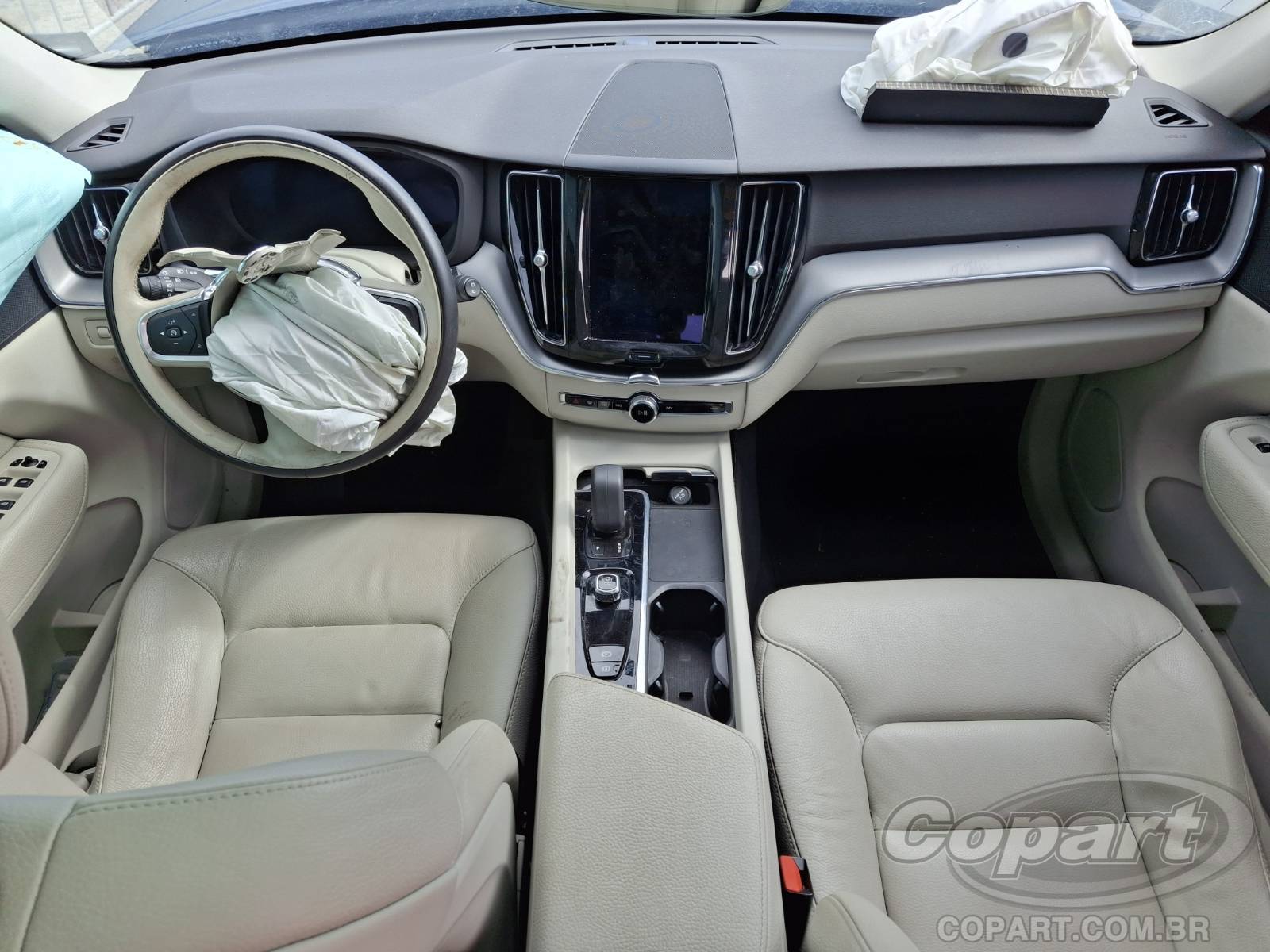 Foto 9 de 12: 2022 VOLVO XC60