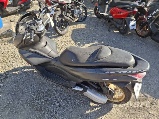 2015 HONDA PCX 