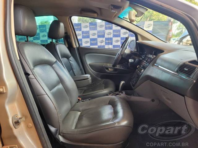 2009 FIAT LINEA 