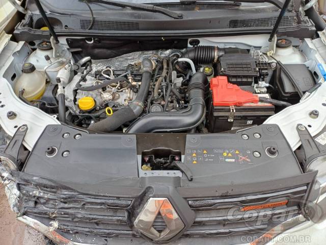 2025 RENAULT DUSTER 