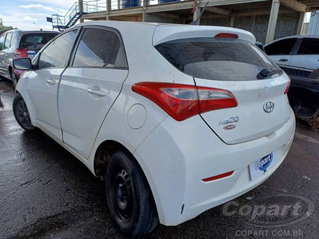 2013 HYUNDAI HB20 