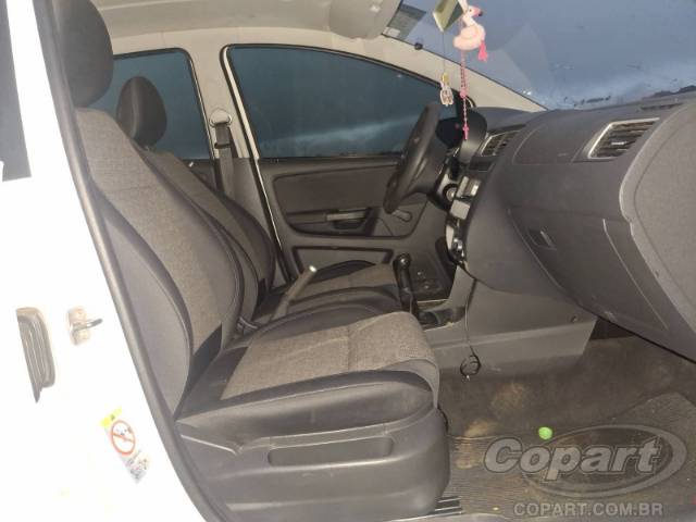 2014 VOLKSWAGEN FOX 