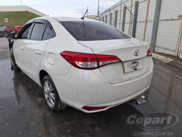 2019 TOYOTA YARIS SEDA 