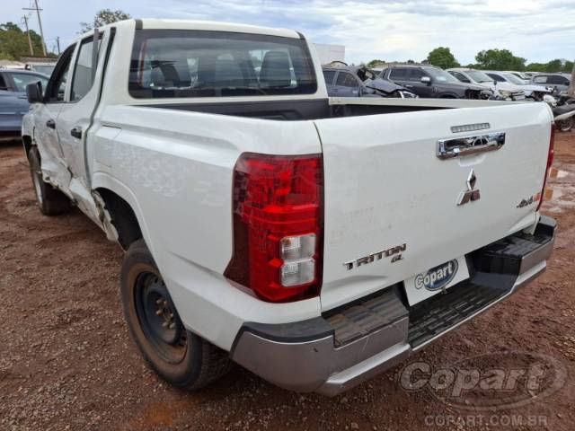 2026 MITSUBISHI Triton 