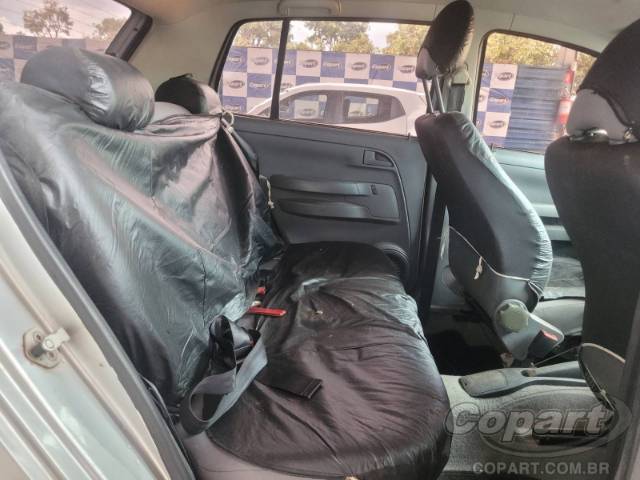2009 VOLKSWAGEN FOX 
