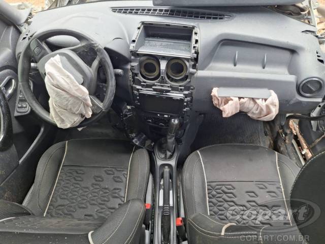 2022 RENAULT DUSTER OROCH 