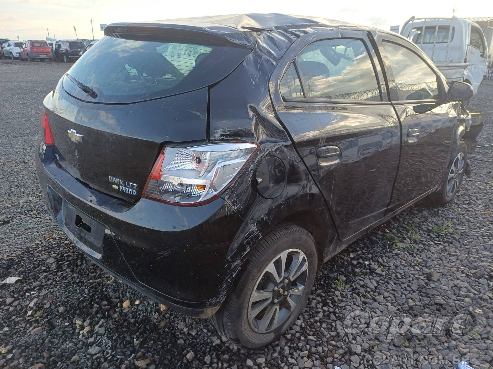 Foto 4: 2015 CHEVROLET ONIX