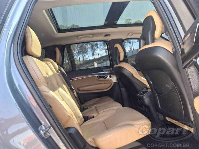 2016 VOLVO XC90 